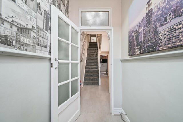 7 bed Mid Terraced House for rent in Preston. From Kingswood - Fulwood