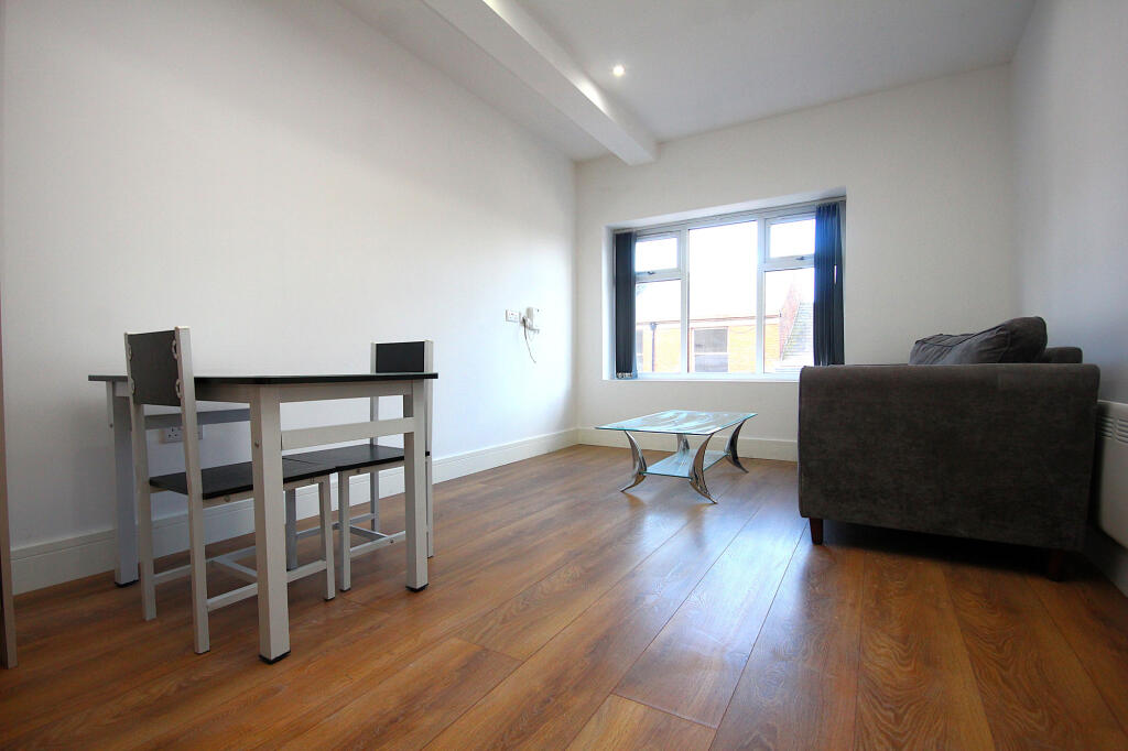 2 bed Apartment for rent in Preston. From Kingswood - Fulwood