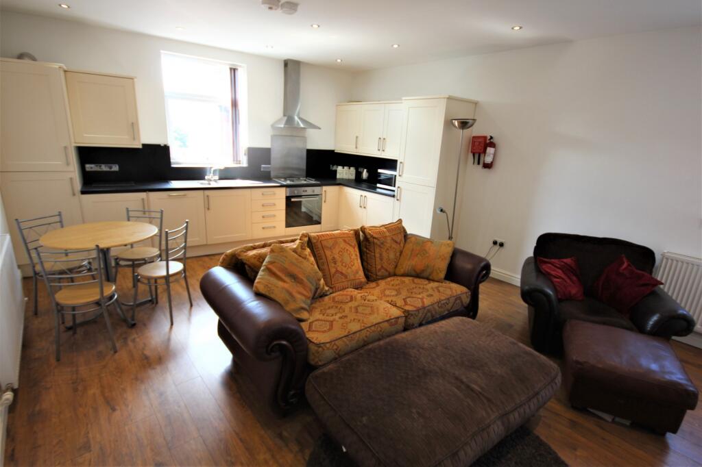 3 bed 1st Floor Flat for rent in Preston. From Kingswood - Fulwood