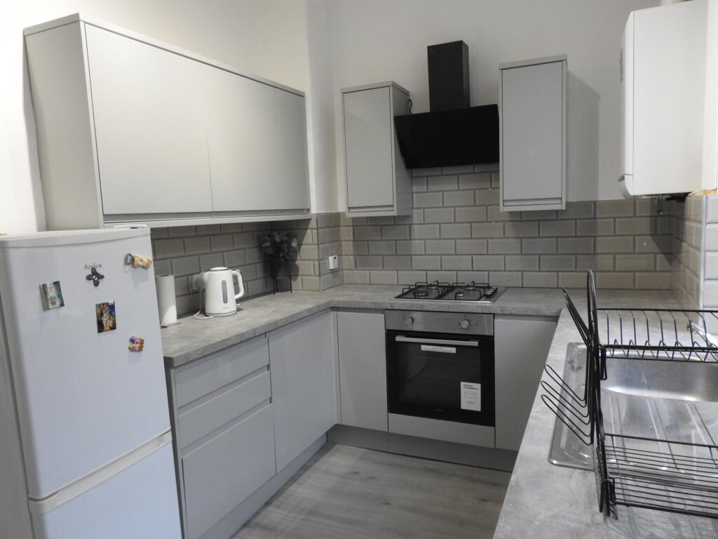 2 bed Mid Terraced House for rent in Preston. From Kingswood - Fulwood