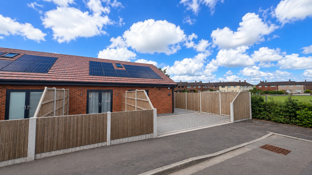 3 bed Mid Terraced House for rent in Cow Hill. From Kingswood - Fulwood 3 bed Mid Terraced House for rent in Cow Hill. From Kingswood - Fulwood