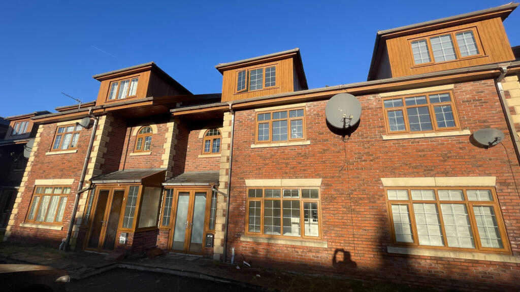 4 bed Mid Terraced House for rent in Preston. From Kingswood - Fulwood 4 bed Mid Terraced House for rent in Preston. From Kingswood - Fulwood