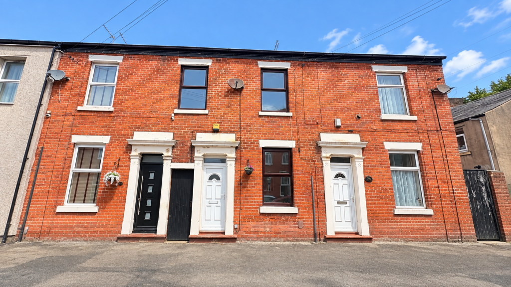 3 bed Mid Terraced House for rent in Preston. From Kingswood - Fulwood 3 bed Mid Terraced House for rent in Preston. From Kingswood - Fulwood