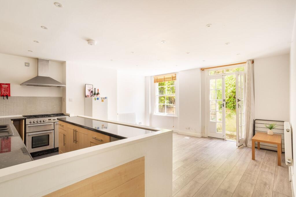 3 bed Apartment for rent in Ovingdean. From Knight & Knoxley - Brighton