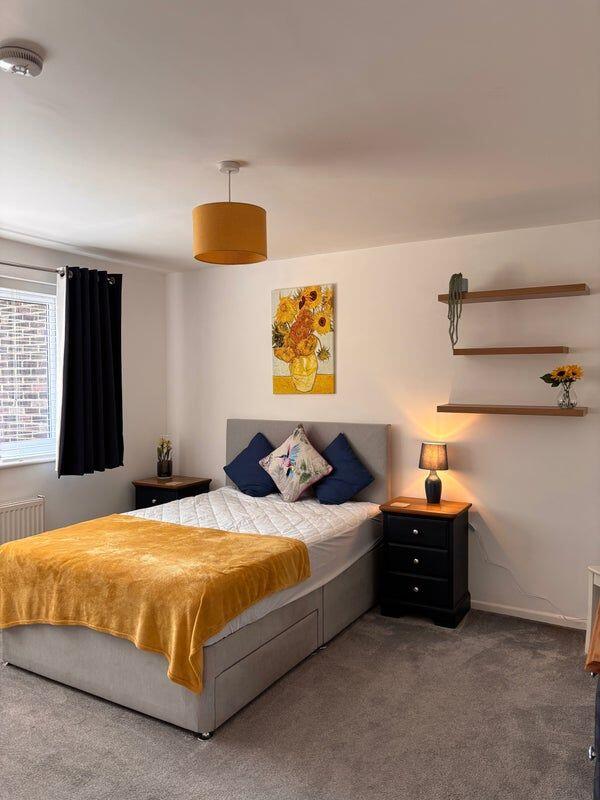 1 bed House Share for rent in Brighton and Hove. From Knight & Knoxley - Brighton