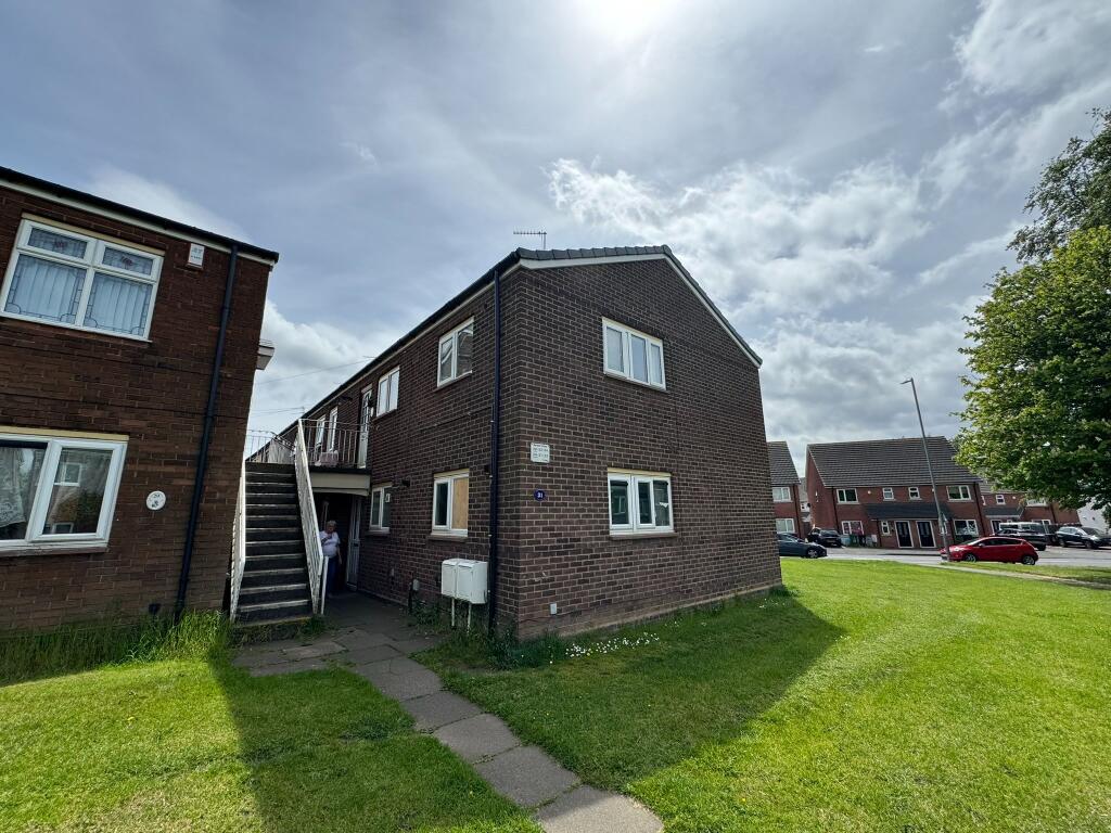 1 bed 1st Floor Flat for rent in Willenhall. From L & S Prestige Estates - Willenhall