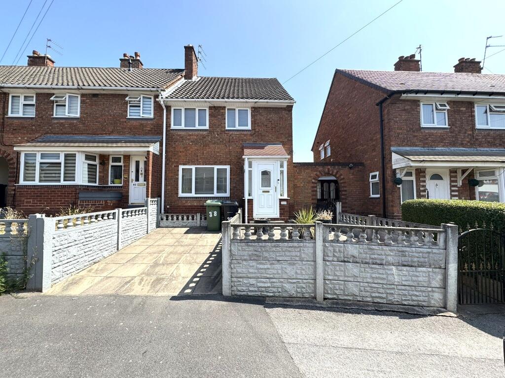 2 bed Semi Detached for rent in Walsall. From L & S Prestige Estates - Willenhall 2 bed Semi Detached for rent in Walsall. From L & S Prestige Estates - Willenhall