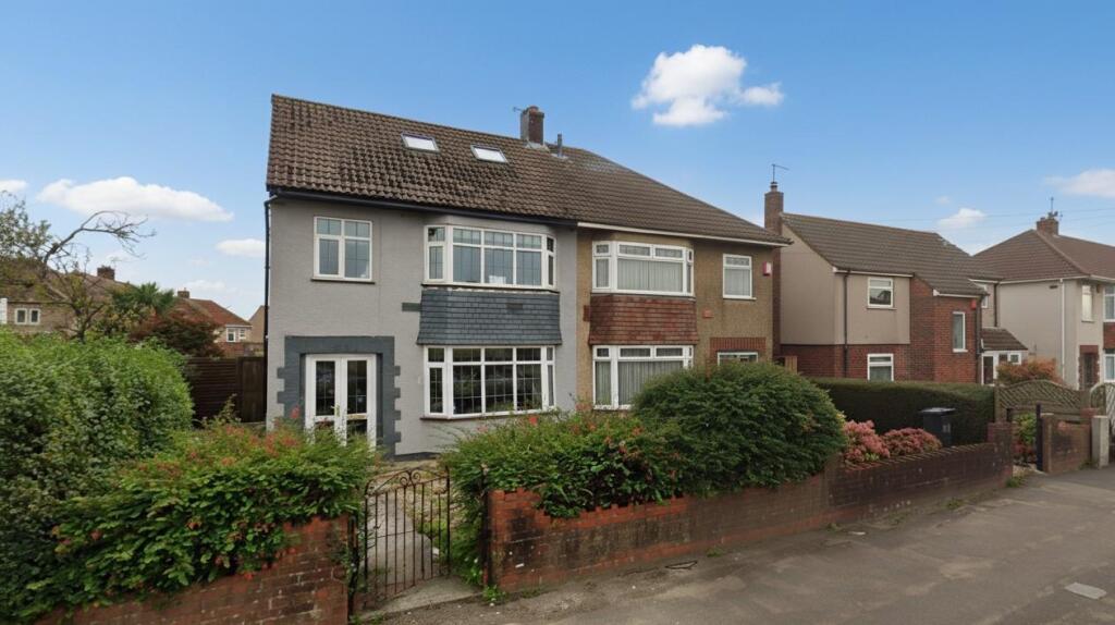 5 bed Detached for rent in Bristol. From Kendall Harper - Bishopston