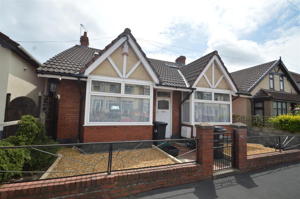 4 bed Bungalow for rent in Bristol. From Kendall Harper - Bishopston