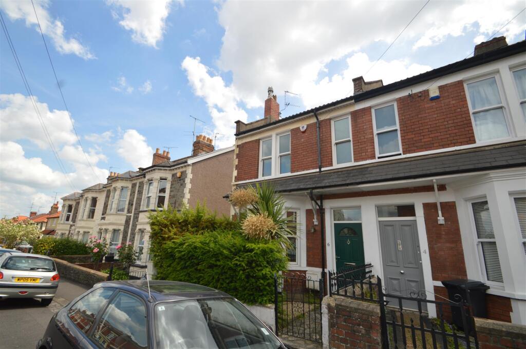 4 bed Detached for rent in Stapleton. From Kendall Harper - Bishopston 4 bed Detached for rent in Stapleton. From Kendall Harper - Bishopston