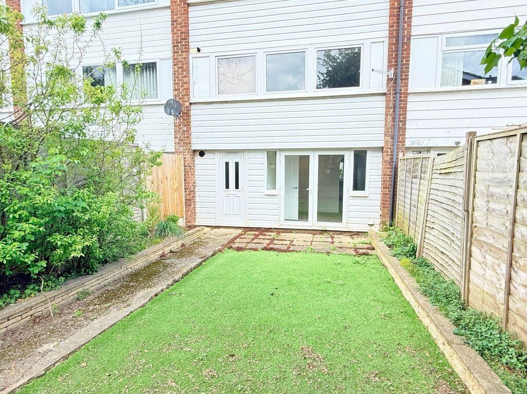 1 bed 1st Floor Flat for rent in Newmarket. From Lemontree Properties - Newmarket