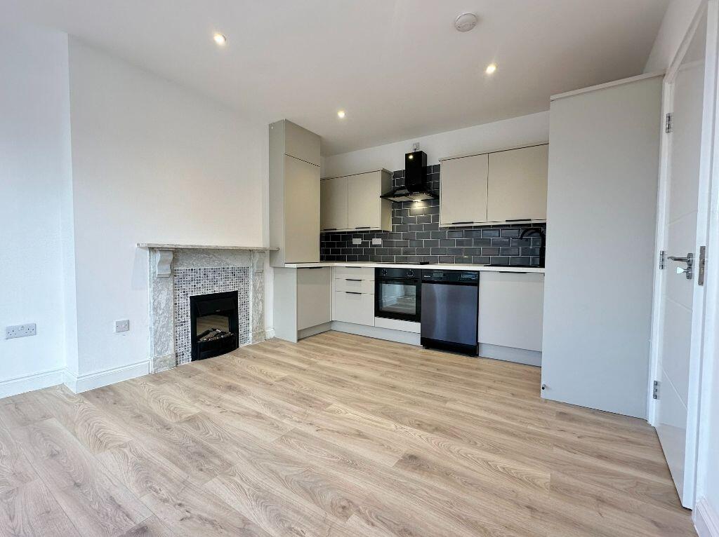 1 bed 1st Floor Flat for rent in Newmarket. From Lemontree Properties - Newmarket