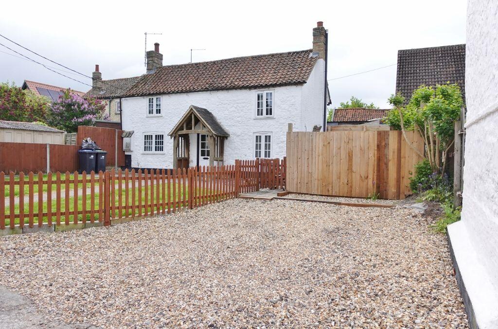 2 bed Cottage for rent in Burwell. From Lemontree Properties - Newmarket 2 bed Cottage for rent in Burwell. From Lemontree Properties - Newmarket