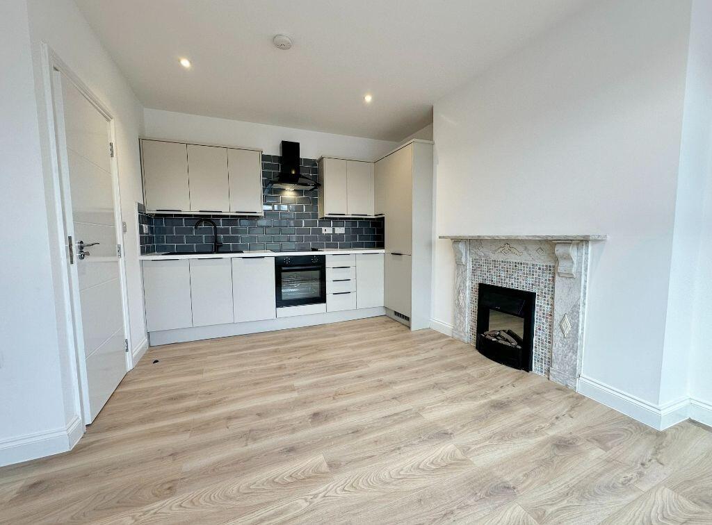 1 bed 1st Floor Flat for rent in Newmarket. From Lemontree Properties - Newmarket