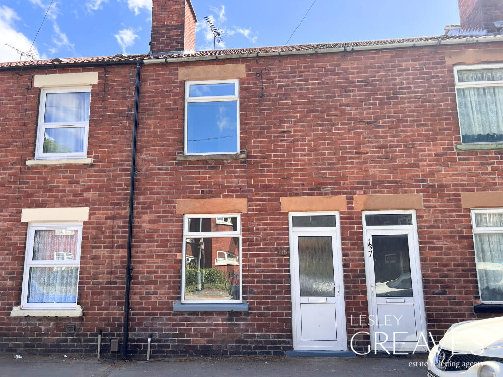 3 bed Mid Terraced House for rent in Stanton Hill. From Lesley Greaves Estate Agents - Nottingham