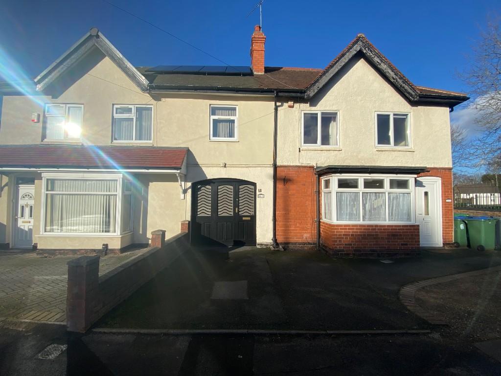 3 bed 1st Floor Flat for rent in Wednesbury. From Lettings by Apex - West Bromwich