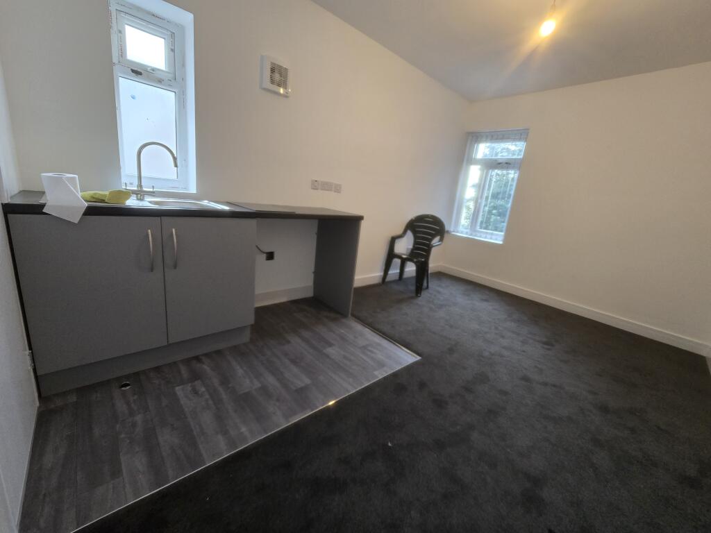 0 bed Studio for rent in West Bromwich. From Lettings by Apex - West Bromwich 0 bed Studio for rent in West Bromwich. From Lettings by Apex - West Bromwich