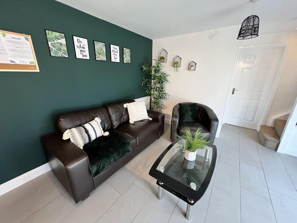 3 bed Mid Terraced House for rent in Coventry. From Lettuce Property Management - Coventry