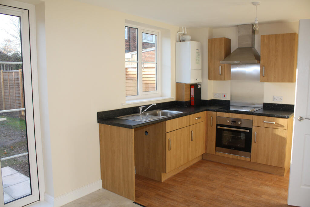 2 bed Semi Detached for rent in Westwood Heath. From Henrys Estate Agents - Coventry