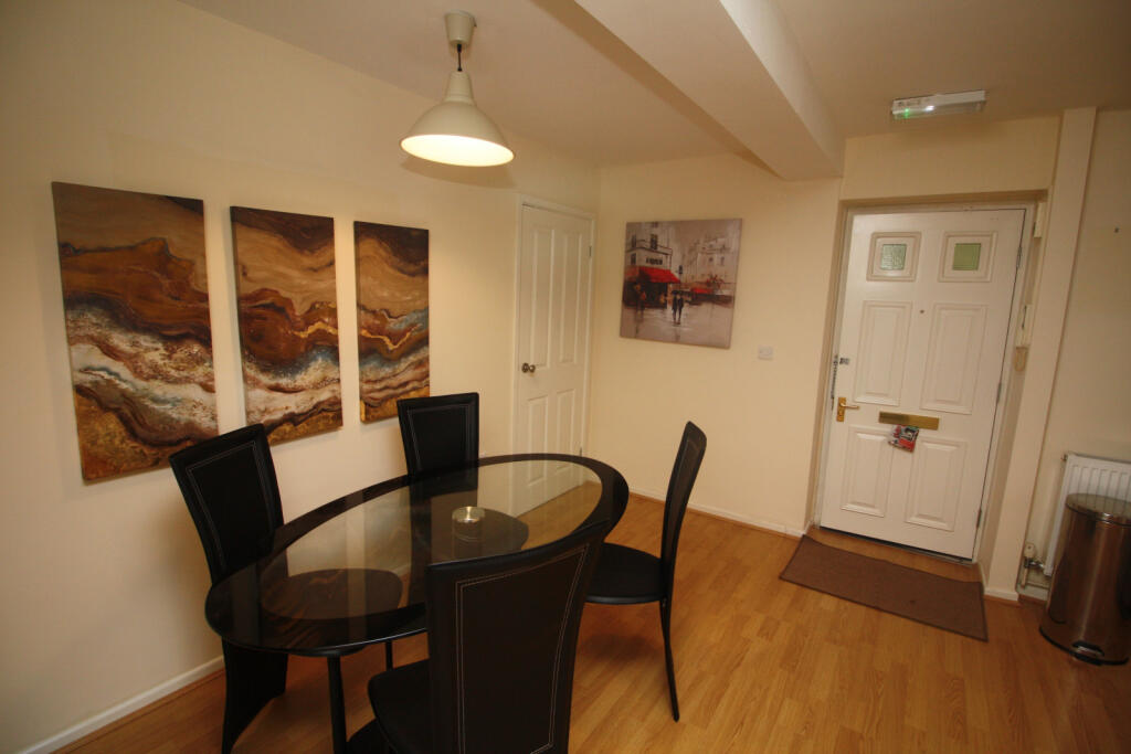 2 bed Detached for rent in Coventry. From Henrys Estate Agents - Coventry