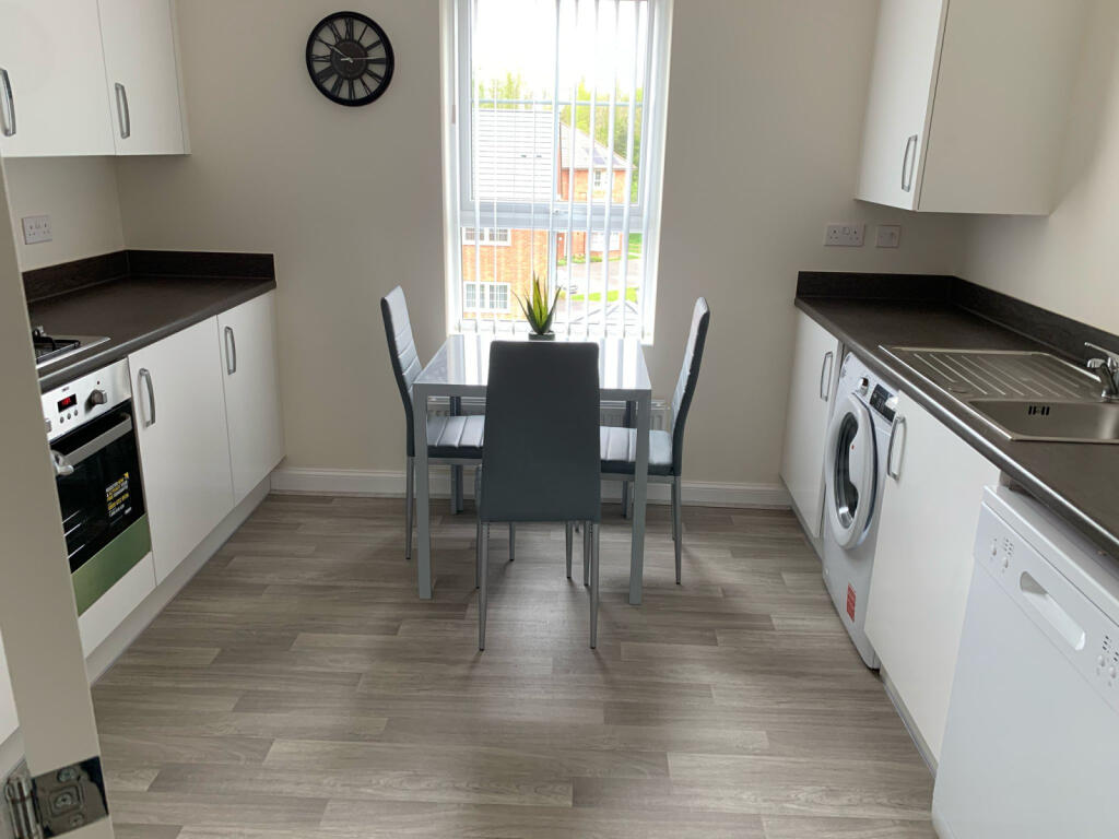2 bed 1st Floor Flat for rent in Westwood Heath. From Henrys Estate Agents - Coventry