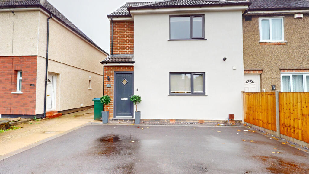 6 bed End of Terrace for rent in Westwood Heath. From Henrys Estate Agents - Coventry