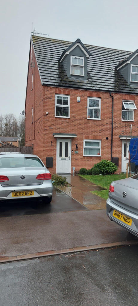 2 bed End of Terrace for rent in Westwood Heath. From Henrys Estate Agents - Coventry