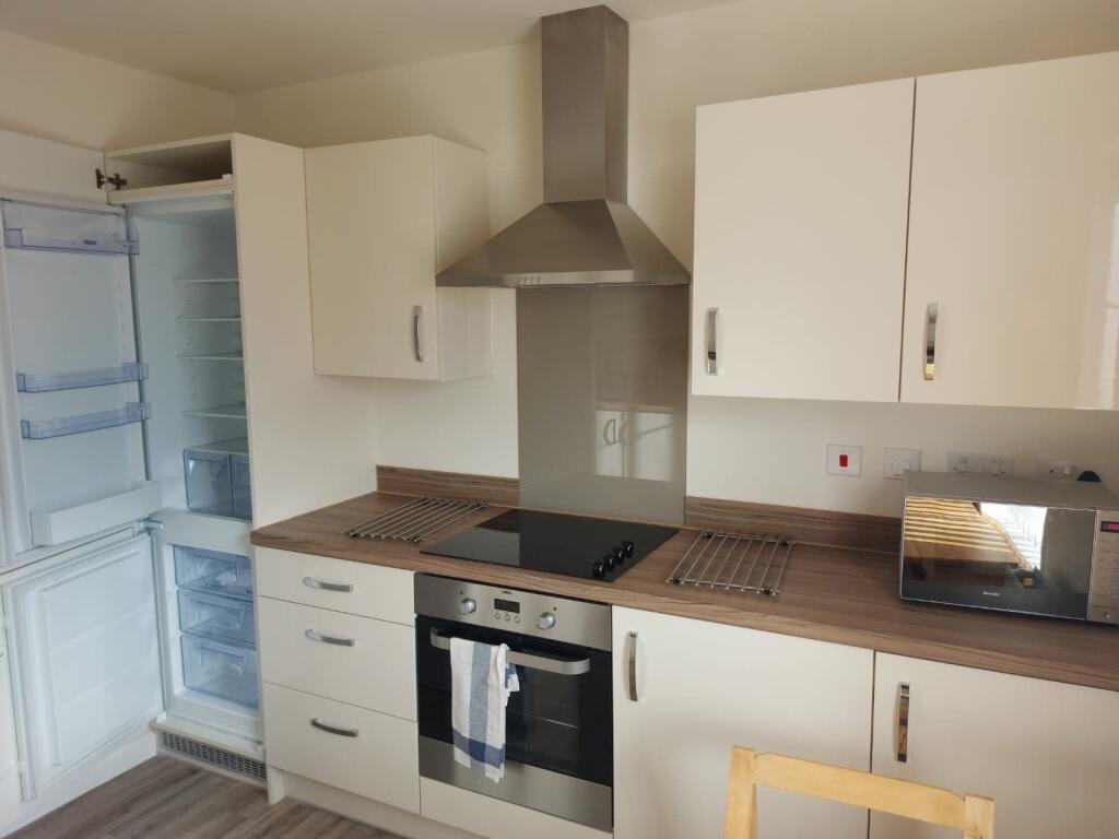 2 bed 1st Floor Flat for rent in Westwood Heath. From Henrys Estate Agents - Coventry
