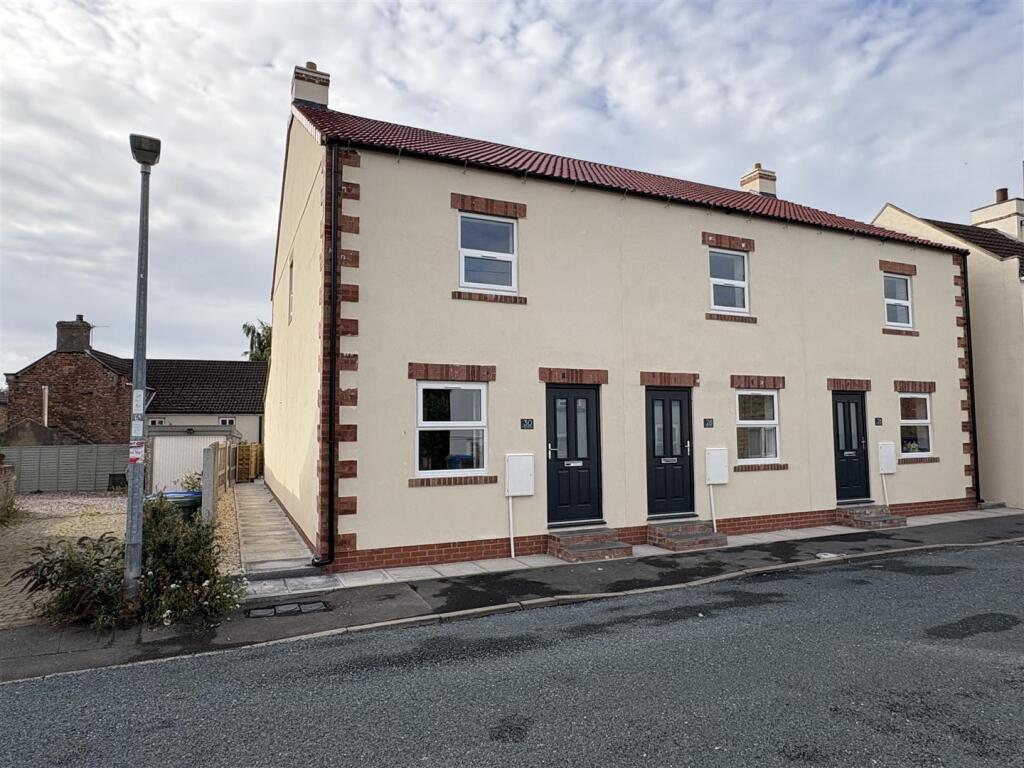 2 bed End of Terrace for rent in Goole. From Link Agency - covering East Yorkshire