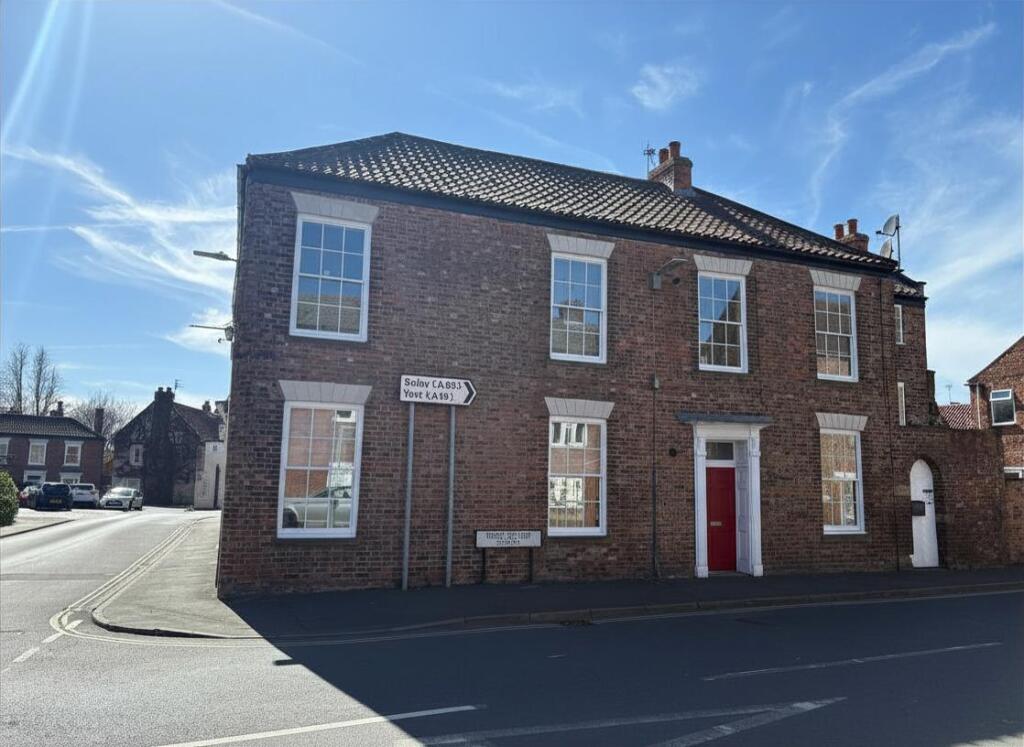 1 bed 1st Floor Flat for rent in Howden. From Link Agency - covering East Yorkshire