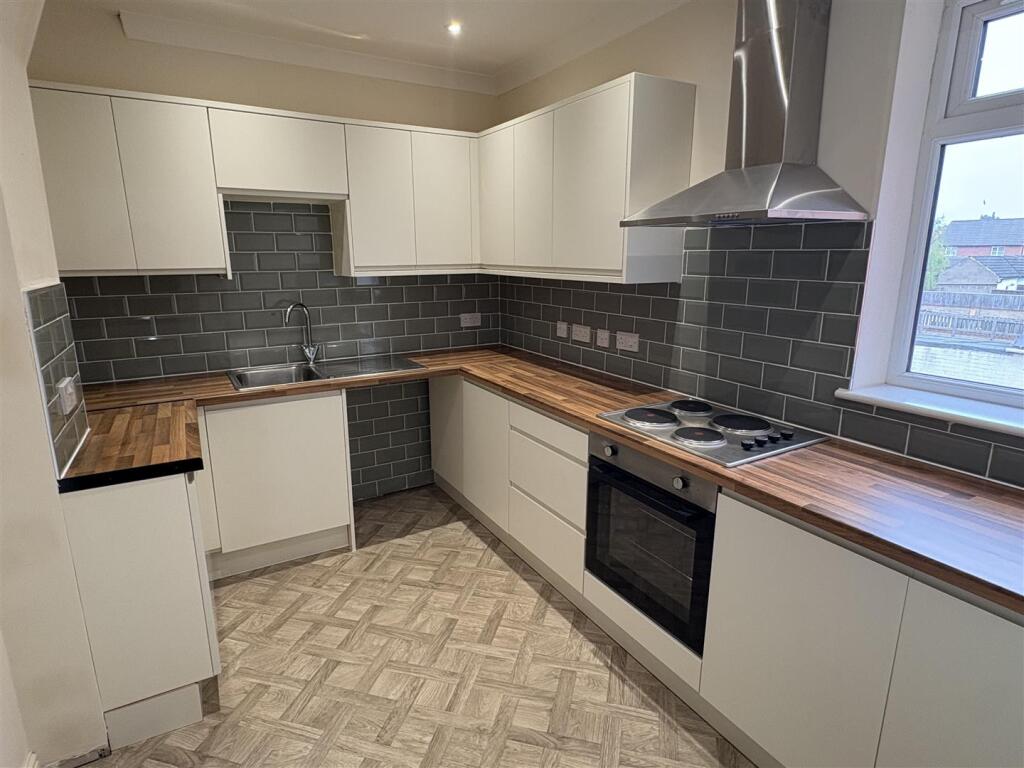 1 bed 1st Floor Flat for rent in Stainforth. From Link Agency - covering East Yorkshire 1 bed 1st Floor Flat for rent in Stainforth. From Link Agency - covering East Yorkshire