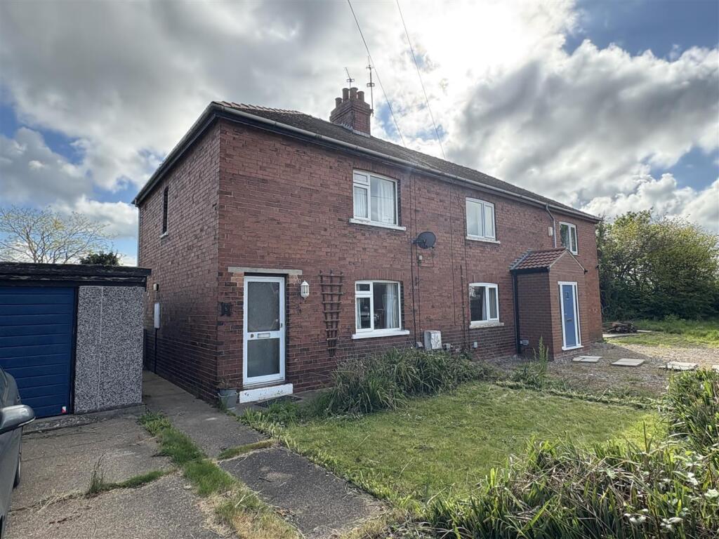 2 bed Semi Detached for rent in Airmyn. From Link Agency - covering East Yorkshire