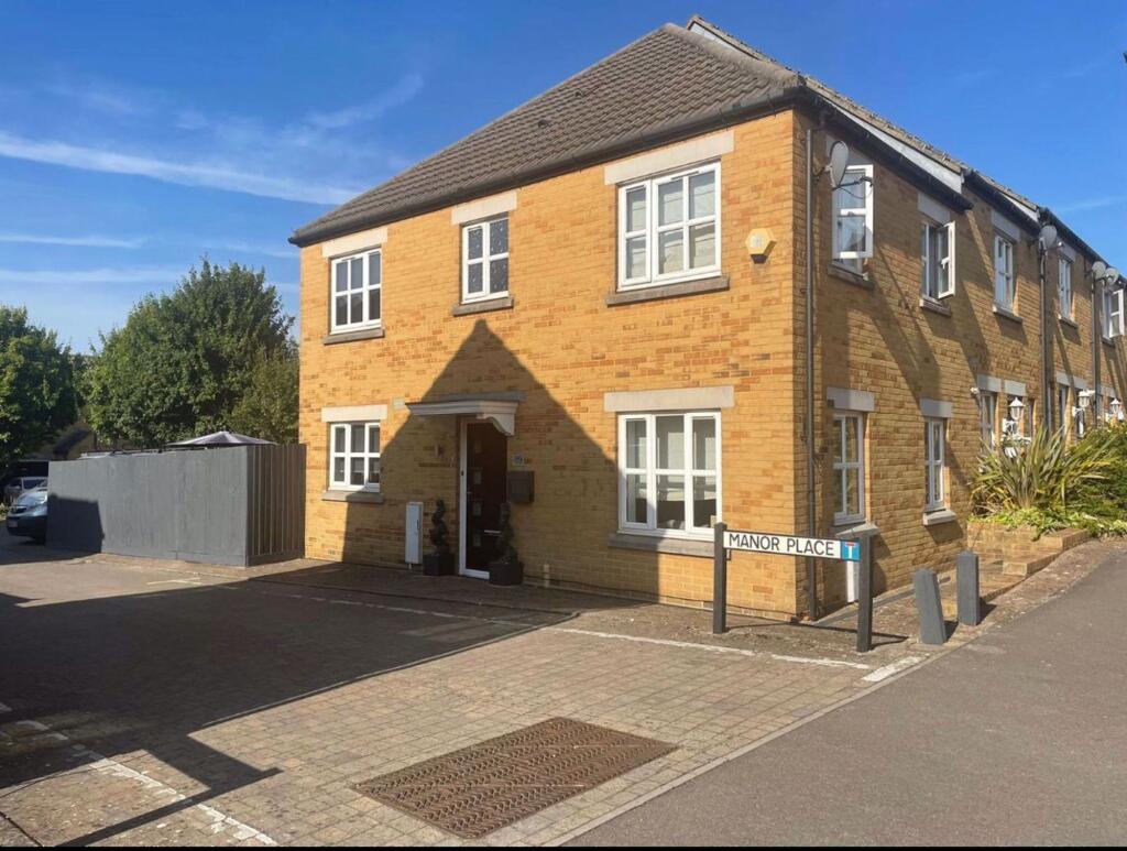 3 bed Semi Detached for rent in Filton. From Lisa Costa Residential Sales & Lettings - Thornbury 3 bed Semi Detached for rent in Filton. From Lisa Costa Residential Sales & Lettings - Thornbury