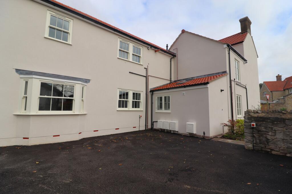 2 bed 1st Floor Flat for rent in Olveston. From Lisa Costa Residential Sales & Lettings - Thornbury 2 bed 1st Floor Flat for rent in Olveston. From Lisa Costa Residential Sales & Lettings - Thornbury