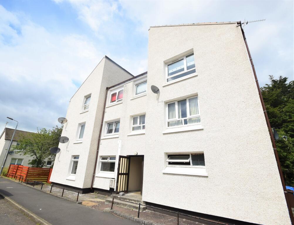2 bed 1st Floor Flat for rent in Irvine. From Lomond - Prestwick