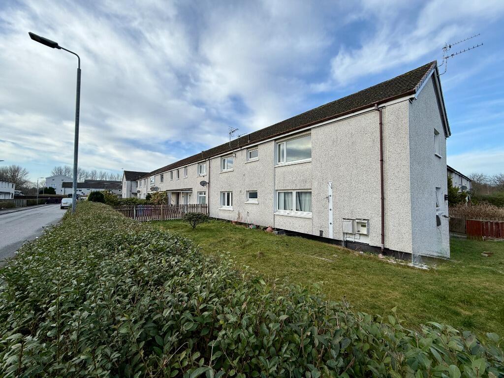 2 bed 1st Floor Flat for rent in Irvine. From Lomond - Prestwick 2 bed 1st Floor Flat for rent in Irvine. From Lomond - Prestwick