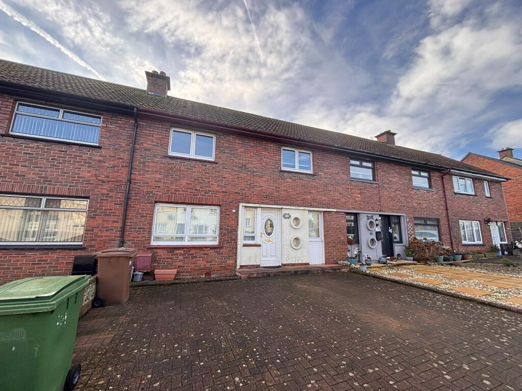 3 bed Mid Terraced House for rent in Ayr. From Lomond - Prestwick