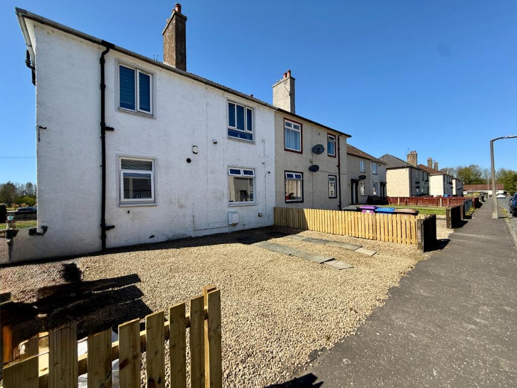 2 bed 1st Floor Flat for rent in Kilwinning. From Lomond - Prestwick