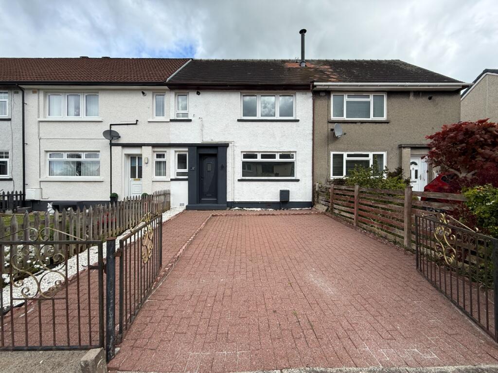 3 bed 1st Floor Flat for rent in Dalrymple. From Lomond - Prestwick