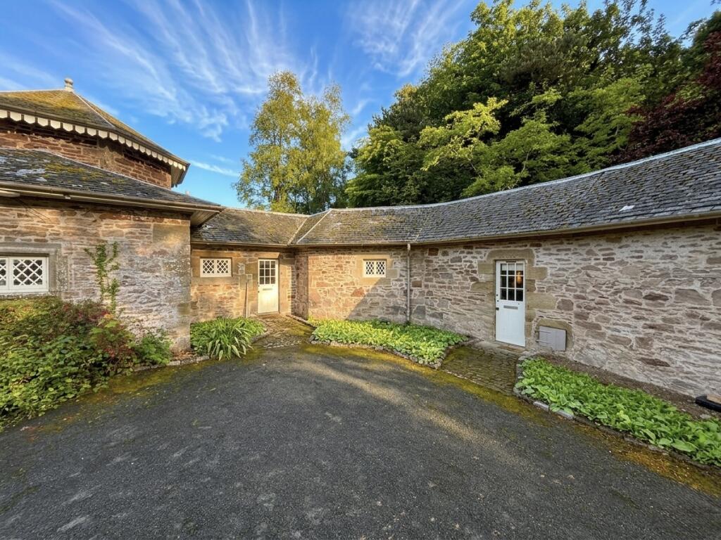 1 bed 1st Floor Flat for rent in Kirkoswald. From Lomond - Prestwick