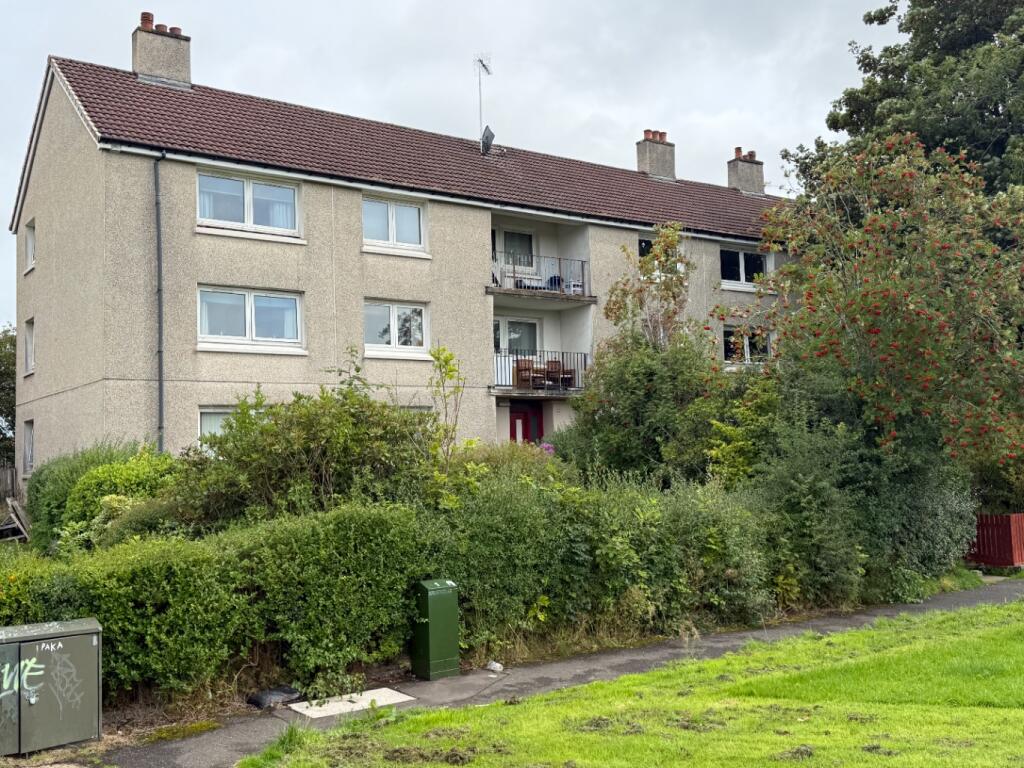 2 bed 1st Floor Flat for rent in Johnstone. From Lomond - Prestwick 2 bed 1st Floor Flat for rent in Johnstone. From Lomond - Prestwick