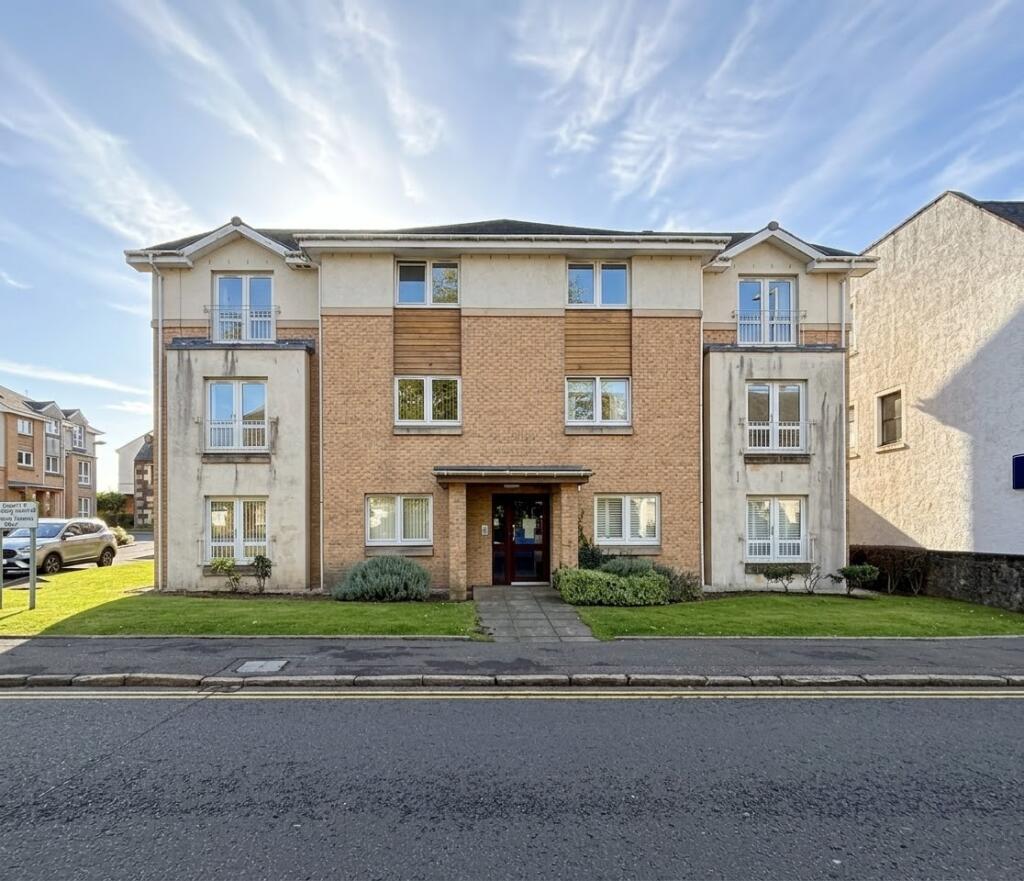 2 bed 1st Floor Flat for rent in Irvine. From Lomond - Prestwick