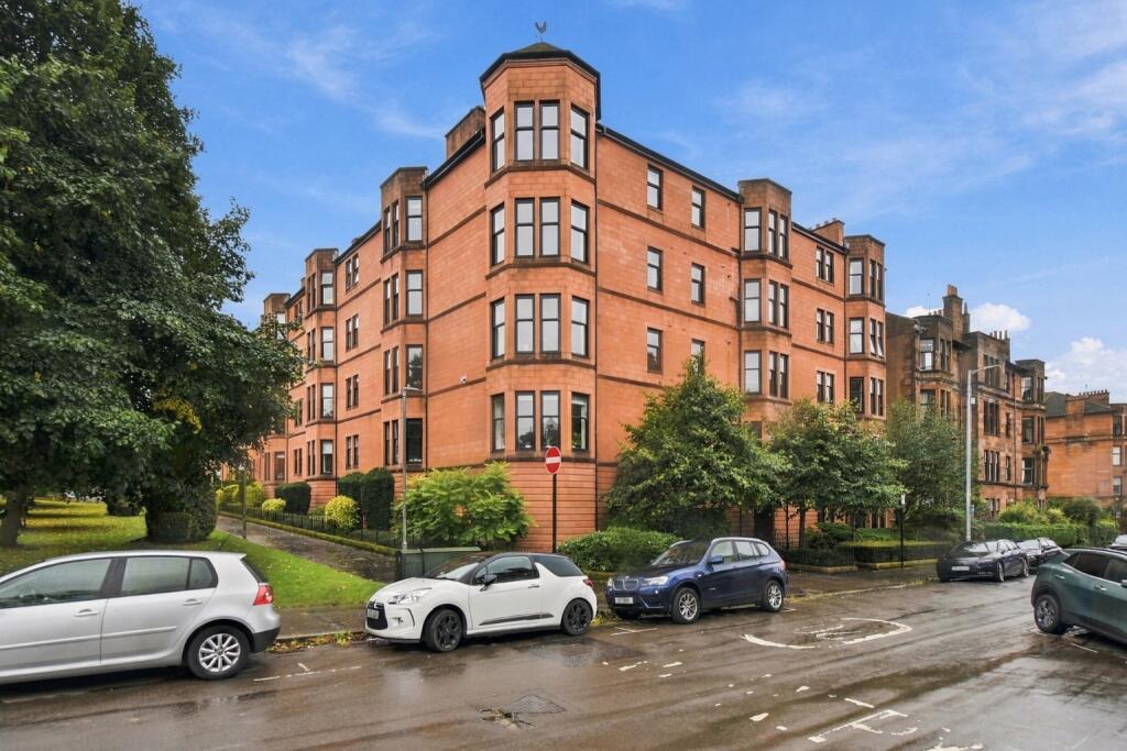 3 bed 1st Floor Flat for rent in Bearsden. From Lomond - Prestwick