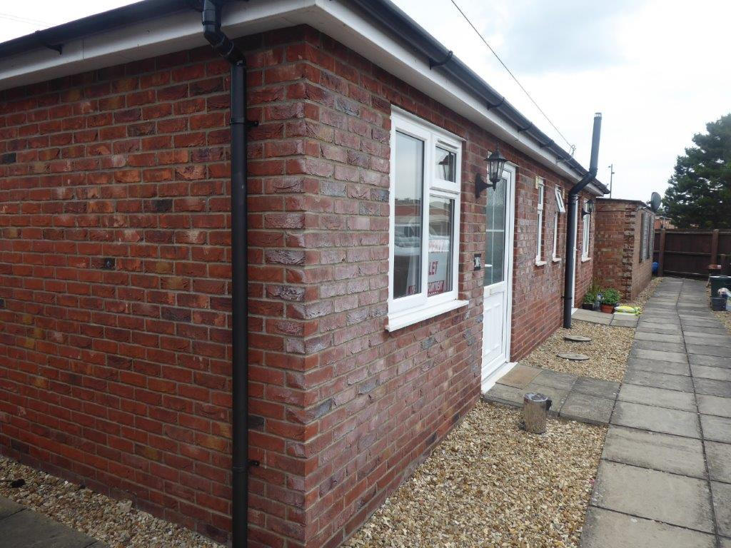 1 bed Semi-detached bungalow for rent in Spalding. From Longstaff - Spalding