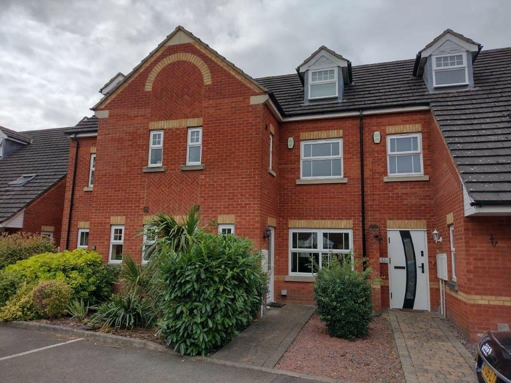 3 bed Mid Terraced House for rent in Spalding. From Longstaff - Spalding