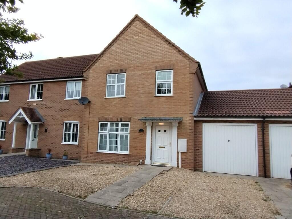3 bed Semi Detached for rent in Spalding. From Longstaff - Spalding 3 bed Semi Detached for rent in Spalding. From Longstaff - Spalding