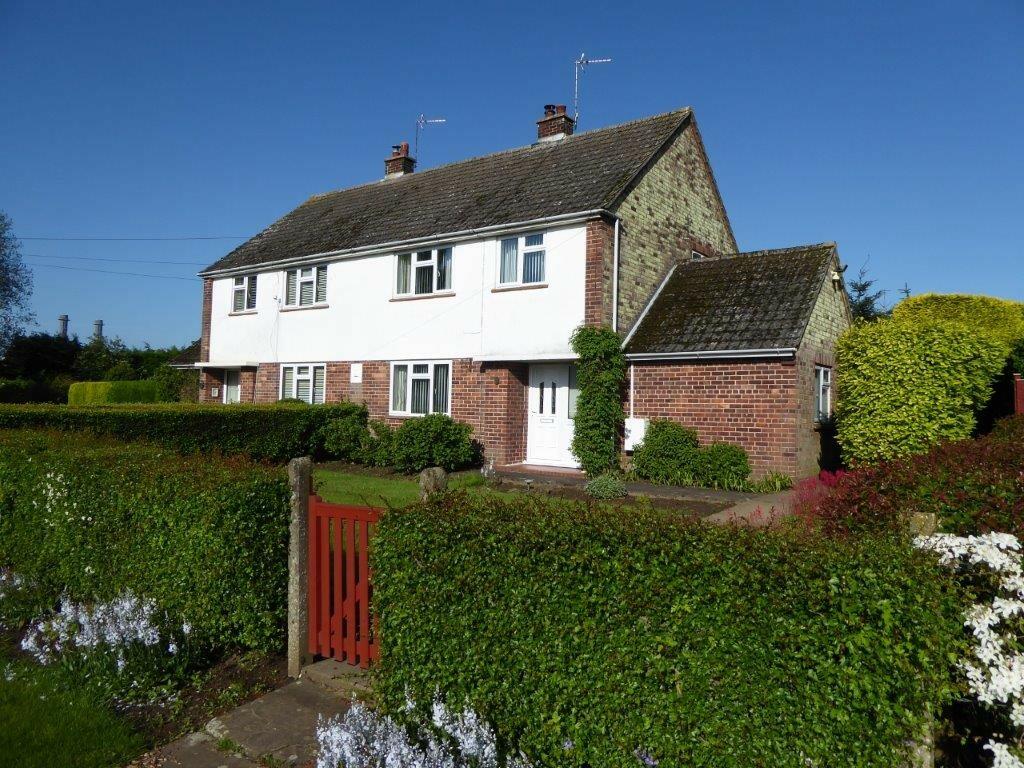 3 bed Semi Detached for rent in Weston. From Longstaff - Spalding 3 bed Semi Detached for rent in Weston. From Longstaff - Spalding