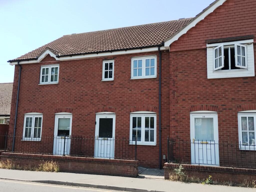 2 bed Mid Terraced House for rent in Spalding. From Longstaff - Spalding