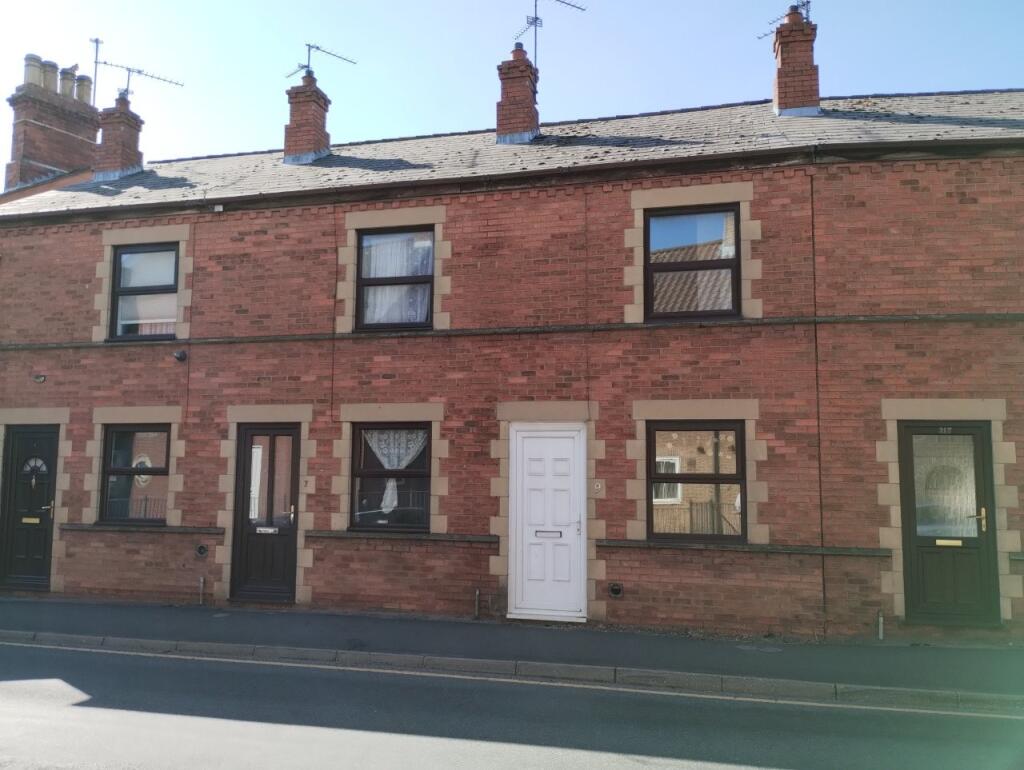 2 bed Mid Terraced House for rent in Spalding. From Longstaff - Spalding