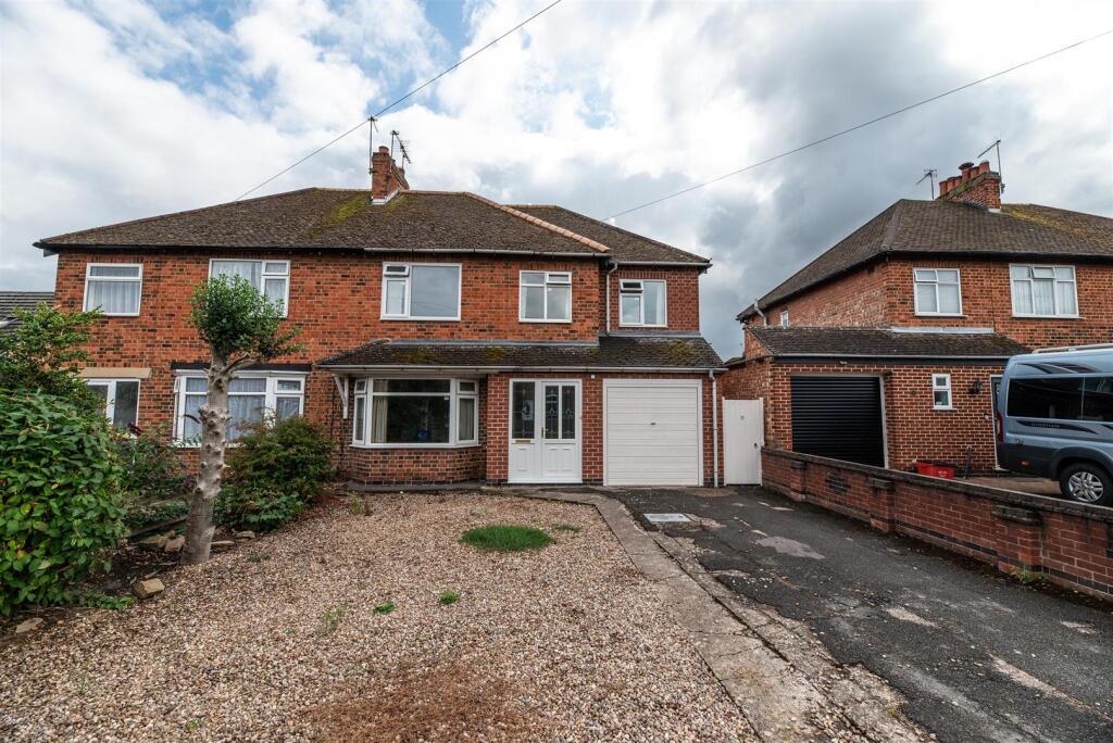 5 bed Semi Detached for rent in Kegworth. From Lovage Homes Ltd - Kegworth